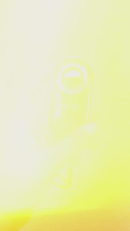 9G Hidden Camera Detector with Anti-Theft Police Siren & Emergency Flashlight for Couples and Women's Safety